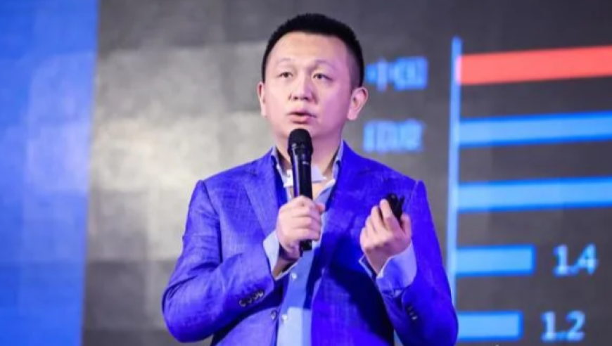精神病人开走警车连撞三人,管家婆一肖资料大全9494澳彩网,前瞻性战略落实探讨_iPadV14.40